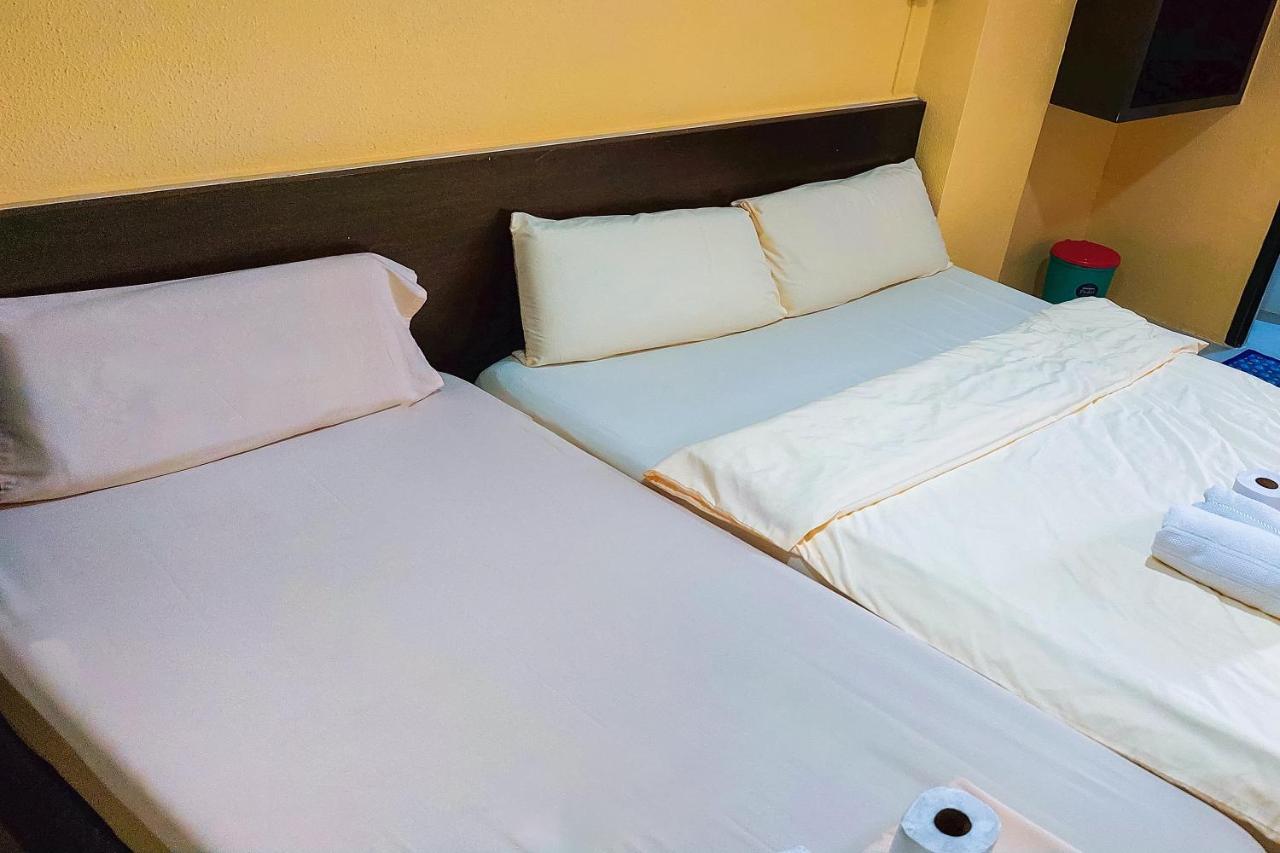 Hotel Juliano Манила Екстериор снимка