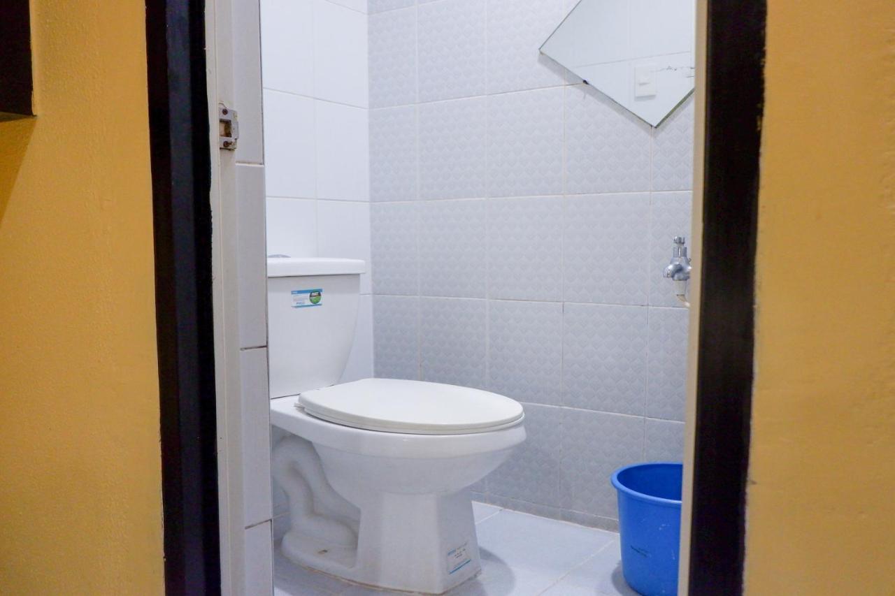 Hotel Juliano Манила Екстериор снимка