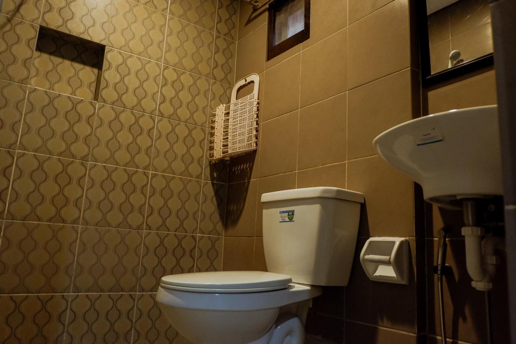 Hotel Juliano Манила Екстериор снимка